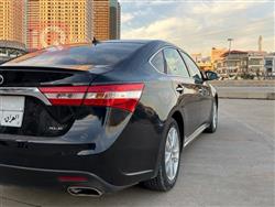 تويوتا أفالون